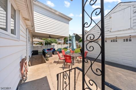 23 Homcy Place Clifton NJ 07011