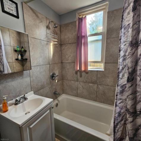 115 Tremont Avenue East Orange NJ 07018