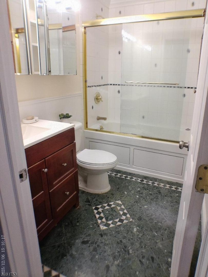 321 Walnut Street Newark NJ 07105
