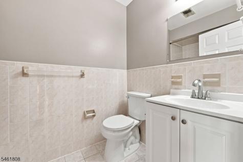 250 Passaic Avenue East Newark NJ 07029