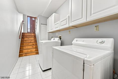 250 Passaic Avenue East Newark NJ 07029