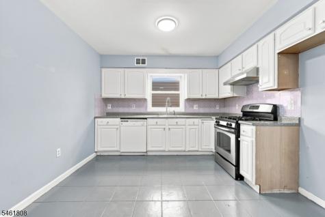 250 Passaic Avenue East Newark NJ 07029