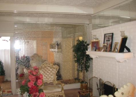 46 Clinton Place Newark NJ 07108