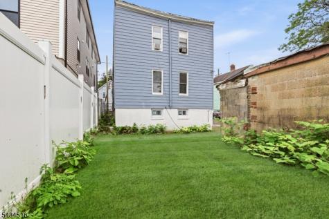 599 S 18th Street Newark NJ 07103