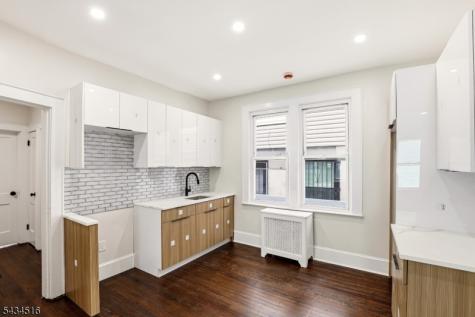 599 S 18th Street Newark NJ 07103