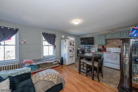 45 Madison Street Newton NJ 07860
