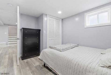 346 Harding Avenue Clifton NJ 07011