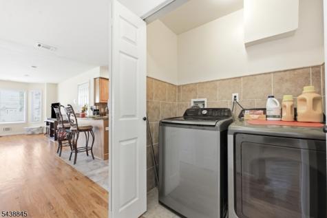 433 Linden Avenue Elizabeth NJ 07202
