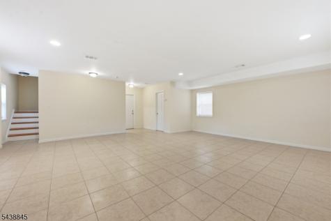 433 Linden Avenue Elizabeth NJ 07202