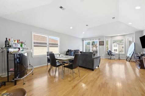 433 Linden Avenue Elizabeth NJ 07202