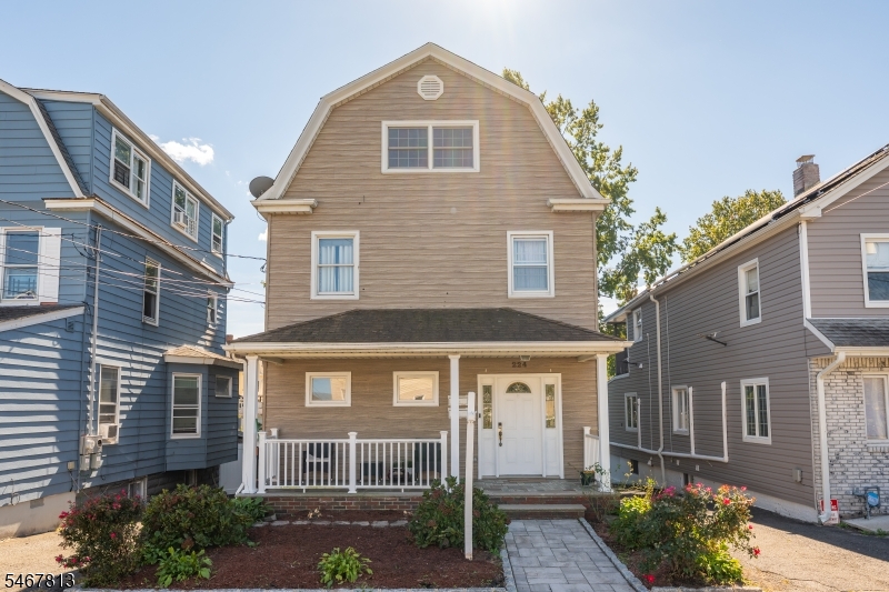 224 Montgomery Street Bloomfield NJ 07003