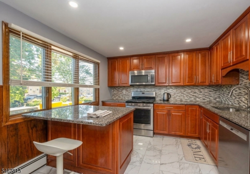 224 Montgomery Street Bloomfield NJ 07003