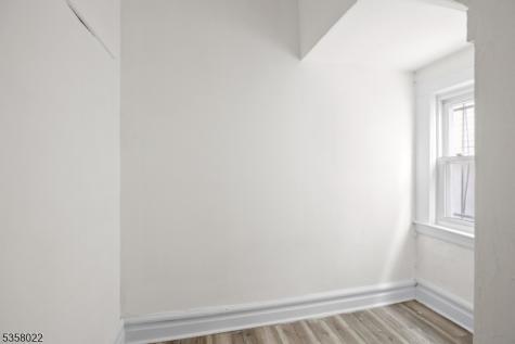 51 Schley Street Newark NJ 07112