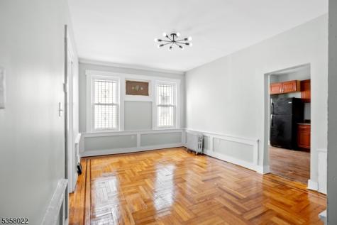 51 Schley Street Newark NJ 07112