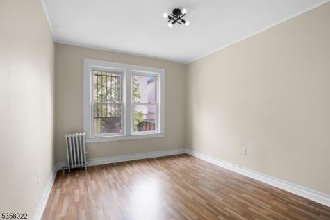 51 Schley Street Newark NJ 07112