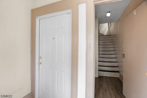 51 Schley Street Newark NJ 07112