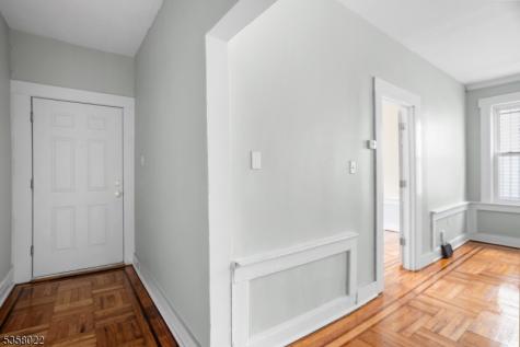 51 Schley Street Newark NJ 07112
