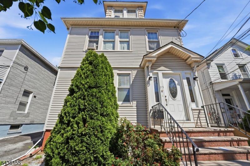 23 Orchard Street Elizabeth NJ 07208