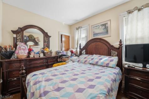 23 Orchard Street Elizabeth NJ 07208