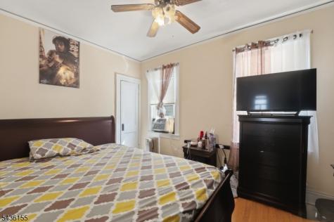 23 Orchard Street Elizabeth NJ 07208