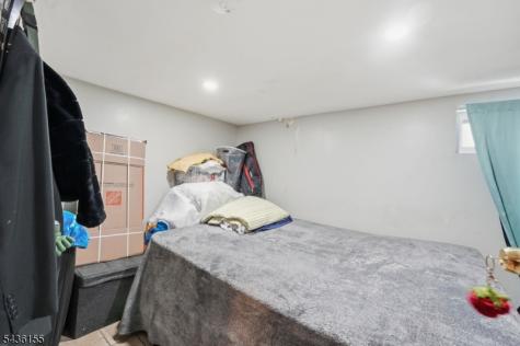 23 Orchard Street Elizabeth NJ 07208