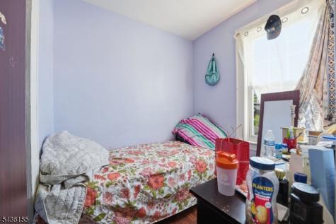 23 Orchard Street Elizabeth NJ 07208