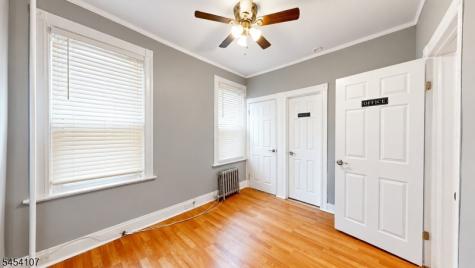 167 N 16th Street East Orange NJ 07017