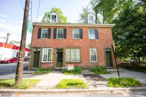 332 Water Street Belvidere NJ 07823