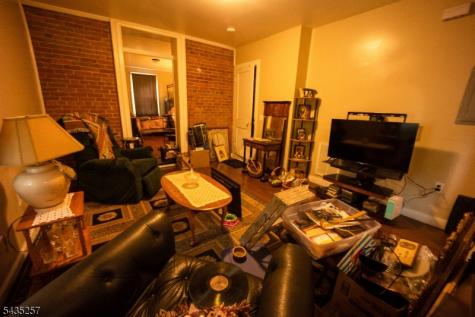 332 Water Street Belvidere NJ 07823