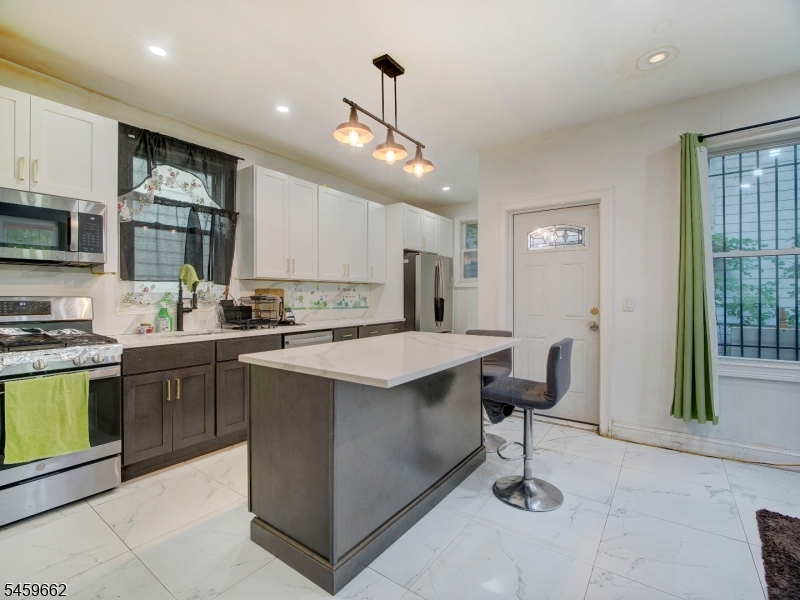 18 Shanley Avenue Newark NJ 07108
