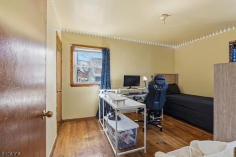310 Cristiani Street Roselle NJ 07203