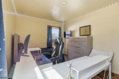 310 Cristiani Street Roselle NJ 07203