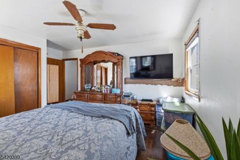310 Cristiani Street Roselle NJ 07203
