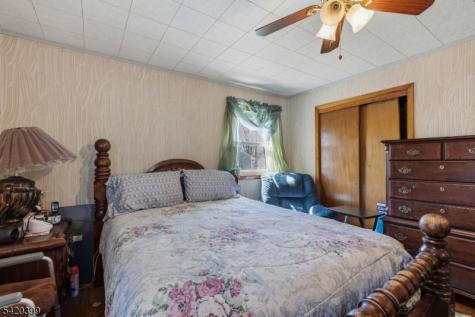 310 Cristiani Street Roselle NJ 07203