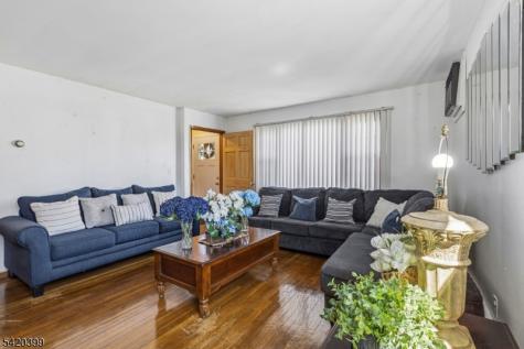 310 Cristiani Street Roselle NJ 07203