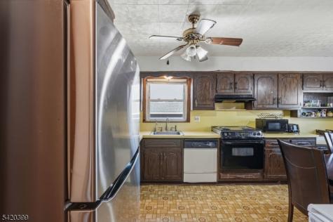 310 Cristiani Street Roselle NJ 07203