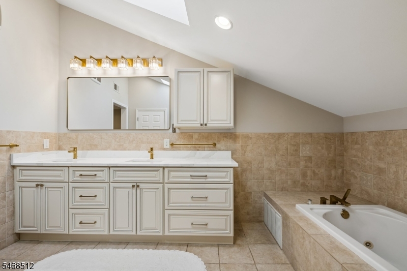 39 Woodbrook Circle Westfield NJ 07090