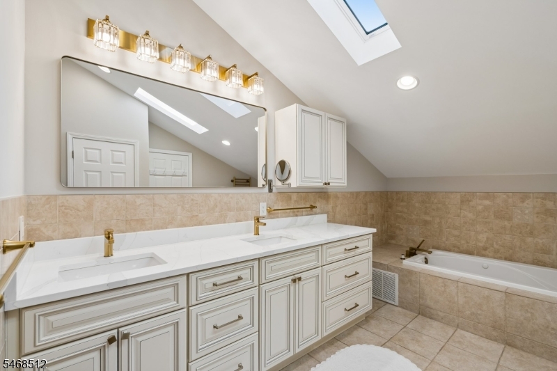 39 Woodbrook Circle Westfield NJ 07090