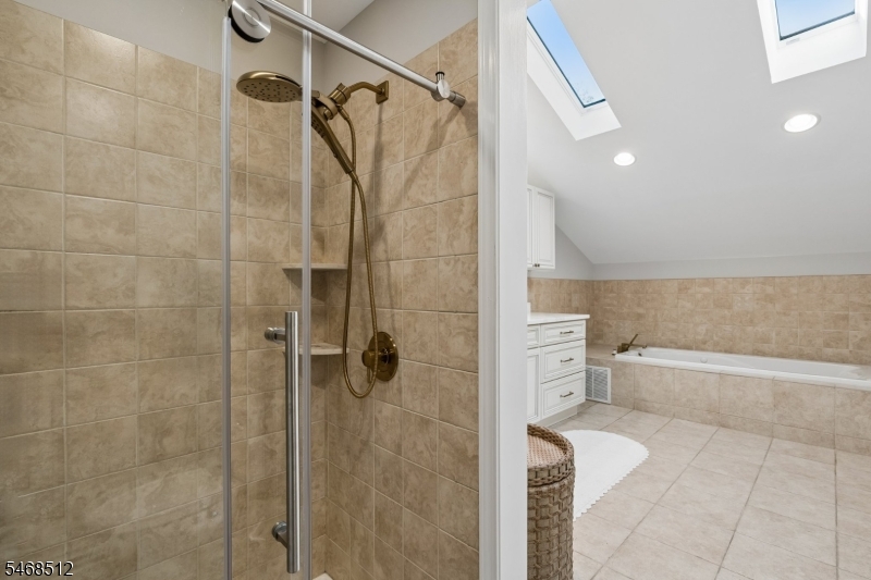 39 Woodbrook Circle Westfield NJ 07090