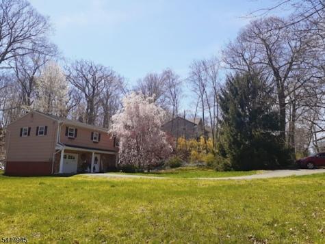 47 Indian Trail Hopatcong NJ 07821