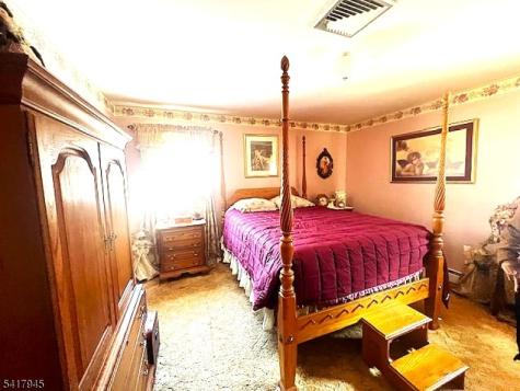47 Indian Trail Hopatcong NJ 07821