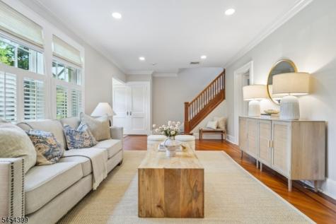 24 Beekman Terrace Summit NJ 07901