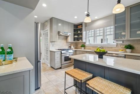 24 Beekman Terrace Summit NJ 07901