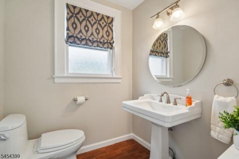 24 Beekman Terrace Summit NJ 07901