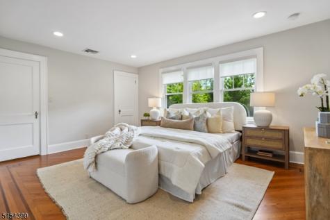 24 Beekman Terrace Summit NJ 07901