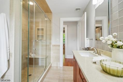 24 Beekman Terrace Summit NJ 07901