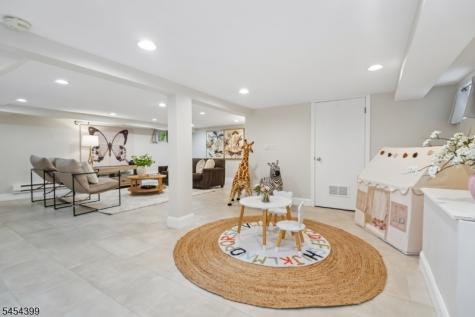 24 Beekman Terrace Summit NJ 07901