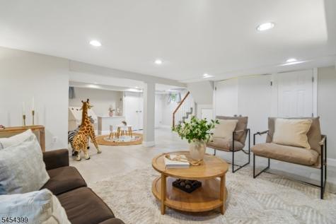 24 Beekman Terrace Summit NJ 07901
