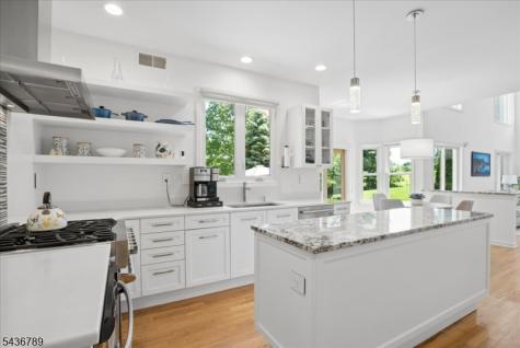 14 Old Warson Court Montgomery NJ 08558