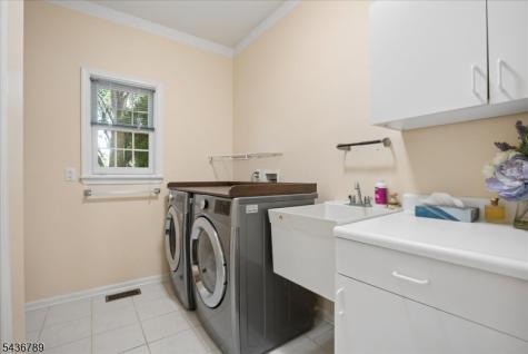 14 Old Warson Court Montgomery NJ 08558